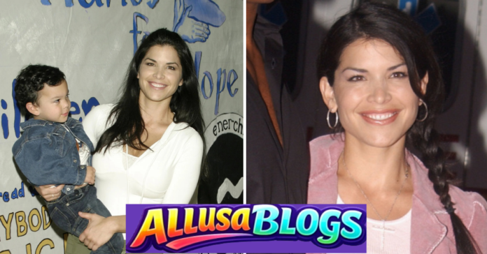 Lauren Sanchez Young